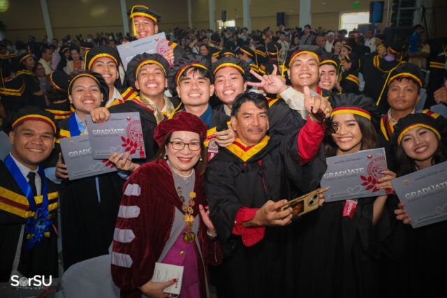 2026 1-Midwifery, Engineering, and Architecture Graduation (129)
