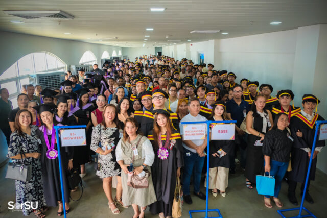 2026 1-Midwifery, Engineering, and Architecture Graduation (4)