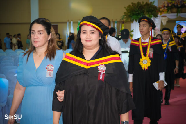 2026 1-Midwifery, Engineering, and Architecture Graduation (7)